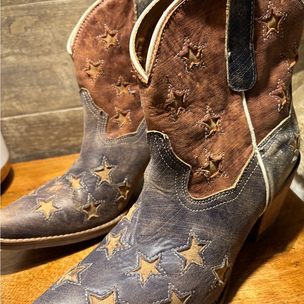 Dingo Leather Boots